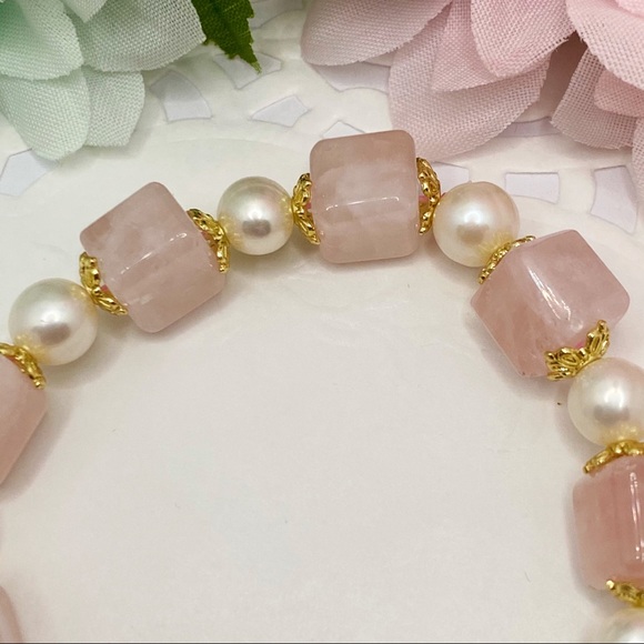 Nature Rose Quartz Pearl bracelet - Picture 6 of 11